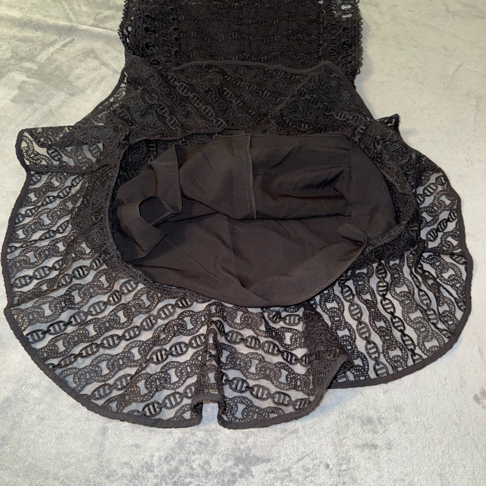 Sandro Black Lace Mini Dress White Collar - Picture 5 of 7